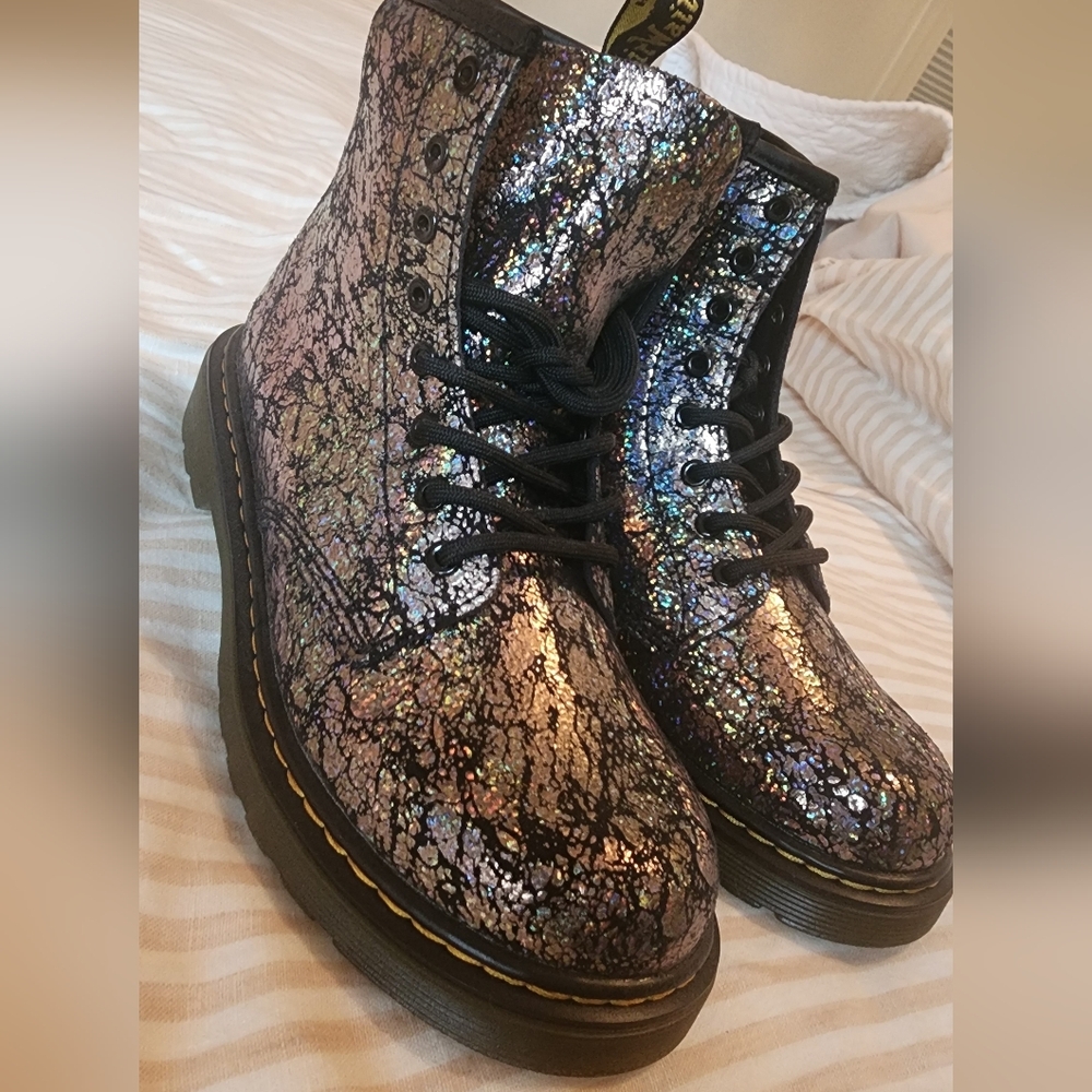 Dr Martens Size 3 Crackle Sparkle Boots